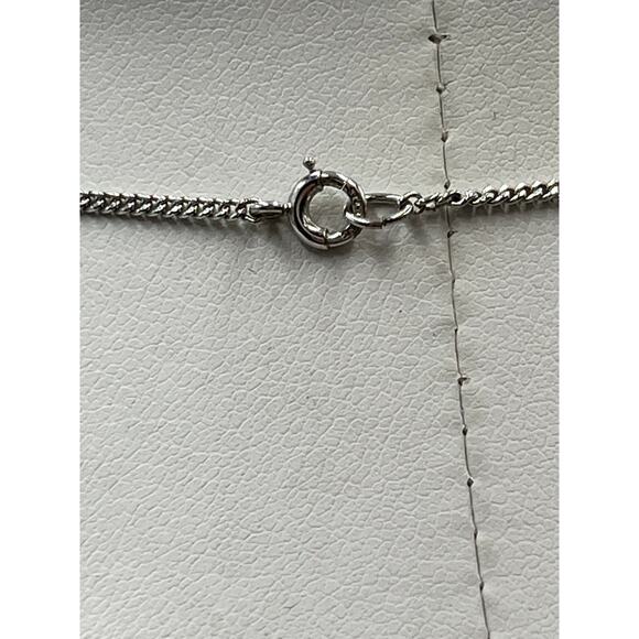 Unique Designs UD 925 Sterling Silver Round Diamond Chip Pendant Necklace - Picture 13 of 14